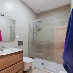 - Patio 1812 شقة