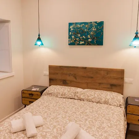 Apartment - Patio 1812 Cadiz