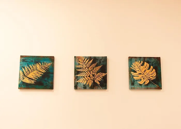 - Patio 1812 Apartment *